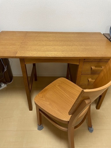 伸長式事務机(学習机)