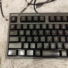 【BUFFALO】有線キーボードの画像