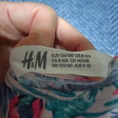 H＆M　女の子　ワンピース　サイズ130～140位の画像