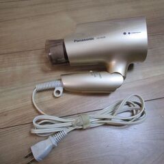 パナソニック　ナノイーヘアドライヤー　EH-NA28訳あり&テニ...