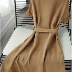 サファリワンピース キャメル 半袖 新品の画像