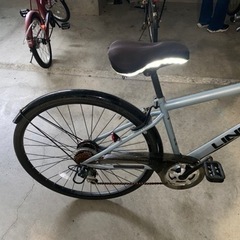 スポーツバイク　カゴ付きの画像