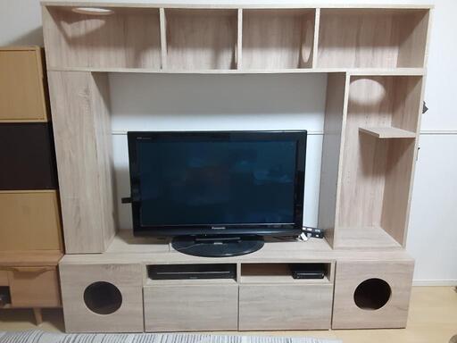 テレビ台兼キャットタワーです(テレビやデッキはつきません)