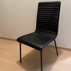 決まりました！引き取りに来て下さる方限定 ニトリ購入 黒 レザーの椅子の画像