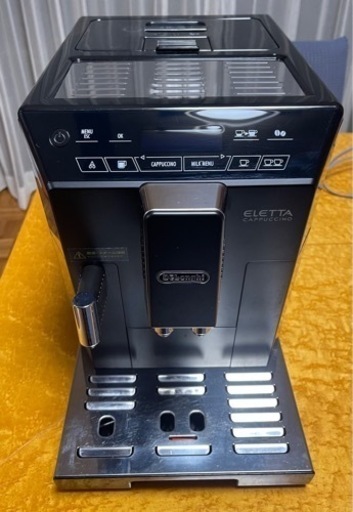 (値下げしました)デロンギ　エレッタ　カプチーノ　コンパクト全自動エスプレッソマシン　(中古)