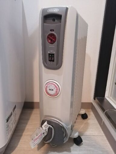 デロンギ　オイルヒーター1200W