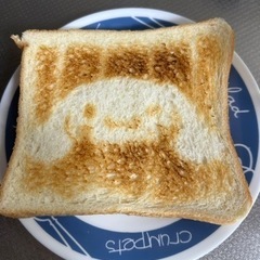 シナモロールトースターとポップコーンクッカーの画像