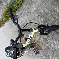 12インチ自転車の画像