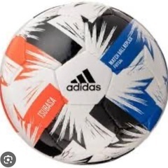 伊那市内でフットサルしている方誘って欲しいです