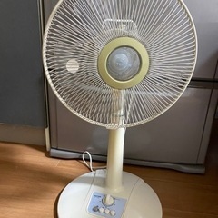 2011年製扇風機