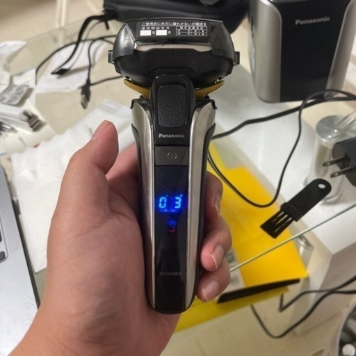 パナソニック　髭剃り機　中古