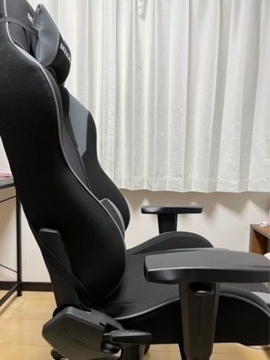 ゲーミングチェア　AKレーシング　お取引中