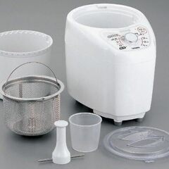 家庭用コンパクト精米器ツインバード製の画像