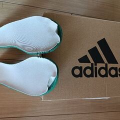adidas 19cmの画像