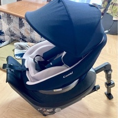 Combi コンビ クルムーヴスマート　エッグショック　ISOFIX チャイルドシートの画像