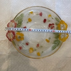 花柄ガラス　可愛い皿　直径24  大皿の画像