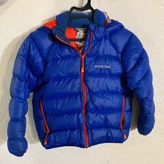 モンベル　ダウン110　キッズ：幼児用　クリーニング済み（おまけあり）の画像