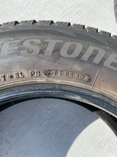 175/80R16 ブリヂストン　DM-V2 4本