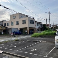 🈵満車　津駅　月極駐車場