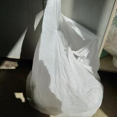 大量のレジ袋