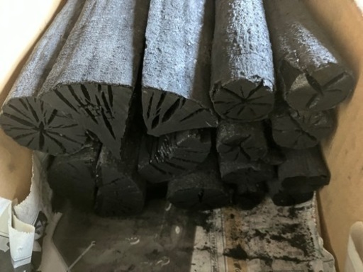 樫炭「炉」茶道用(約2.5kg)〈西〉