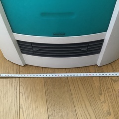 イワタニ　マイナスイオン加湿セラミックファンヒーターの画像