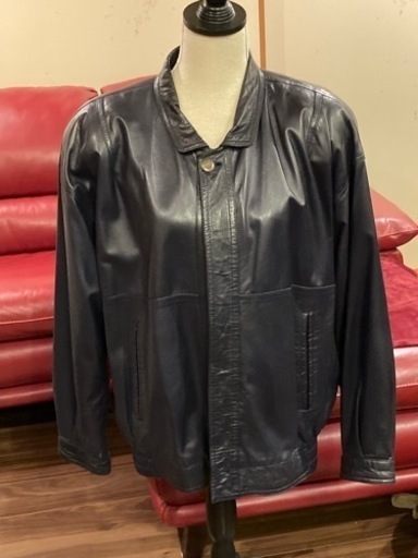 超美品☆伊製　ラムスキンレザー　ハイクオリティ　ジャケット　濃紺　　L〜XL