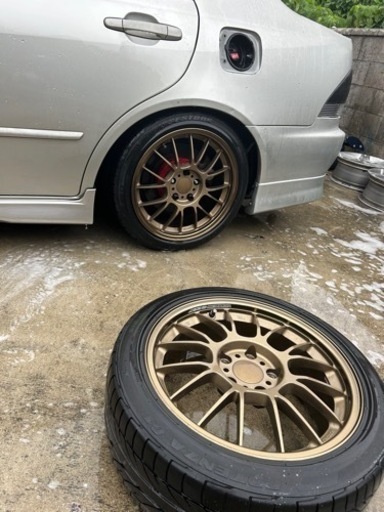 レイズ ボルクレーシングse37 17インチ 8.5J  2本