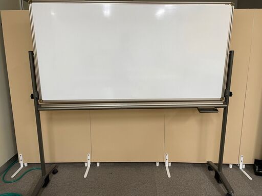 両面ホワイトボード　W1820mm x H920mm（破損あり）