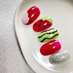 格安出張ネイル施術〜ネイルチップ販売も✨