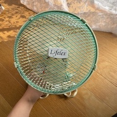 ミニ扇風機　クリップ扇風機