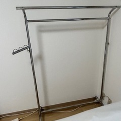 ハンガーラック