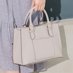 ショルダーバッグの画像