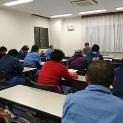 ▼土木作業員：正社員▼未経験から賞与&昇給でガンガン給料UP！ ニーズの高い仕事で今こそ手に職を♬ 早帰りの日はプライベート満喫し放題★の画像
