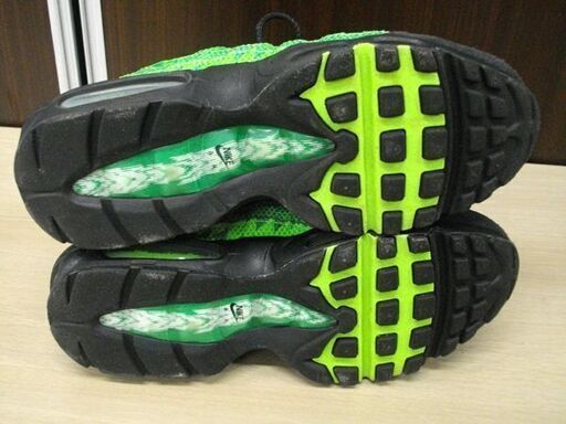 NIKE AIR MAX 95 CTRY ナイジャ パイングリーン/ブラック-サブライム CW2360-300 US8 26㎝ スニー