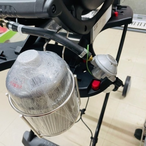 ★606　【早い者勝ち！】Weber ｳｪｰﾊﾞｰ バーベキューガスグリル 赤×黒【リサイクルマート鹿児島宇宿店】
