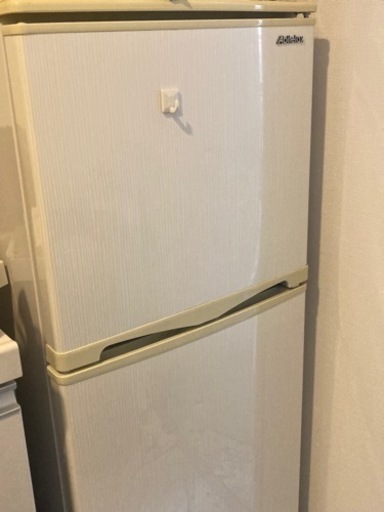 冷蔵庫　白　138L  ２ドア
