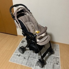 アップリカ　ラクーナビッテA形ベビーカー