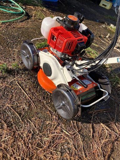 配送可】Echo 自走式草刈り機 EAT301