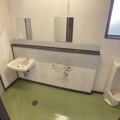 【電動シャッター付】屋内賃貸ガレージ（小山市粟宮）賃料１ヶ月無料キャンペーン【物置・倉庫利用可】 − 栃木県