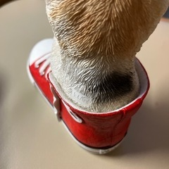 可愛い猫の置き物の画像