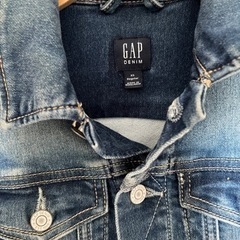gap デニムジャケット　ジージャンの画像
