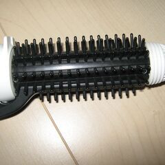 Panasoonic  カールアイロン　ブラシタイプ　26ｍｍの画像