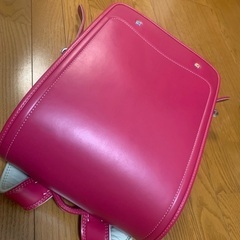 大阪より出品【美品】ビビットピンクのランドセルの画像