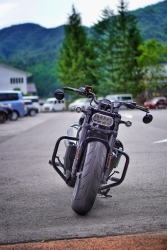 スポーツスターS