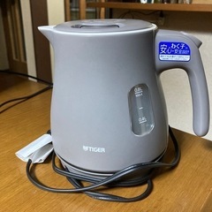 電気ケトル　わく子　タイガー　2021年製