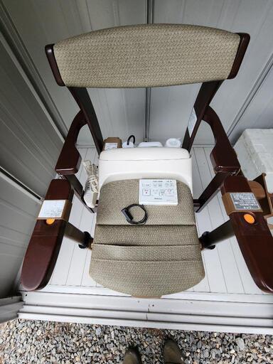 Panasonic 家具調トイレ〈座楽〉シャワポット PN-L21525 (便利屋