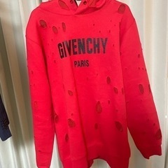 GIVENCHY（ジバンシィ）パーカー