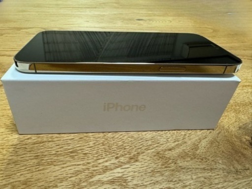 iPhone12 Pro Max 256GB 中古美品　ゴールド