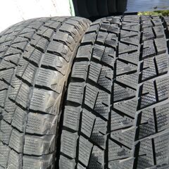 中古　スタッドレスタイヤ　BLIZZAK　DM-V1　275/70R16　２００９年製造の画像